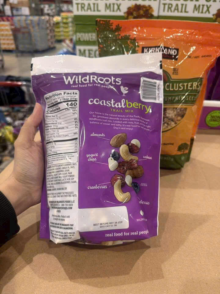 HẠT MIX WILDROOTS COASTAL BERRY TRAIL MIX